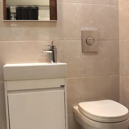 Sc6 - Modern & Spacious 2 Bed Apartament *