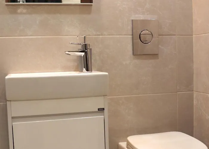 Sc6 - Modern & Spacious 2 Bed Apartman *